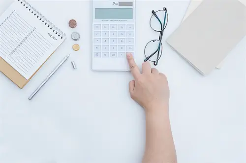 介绍公司开会英语对话